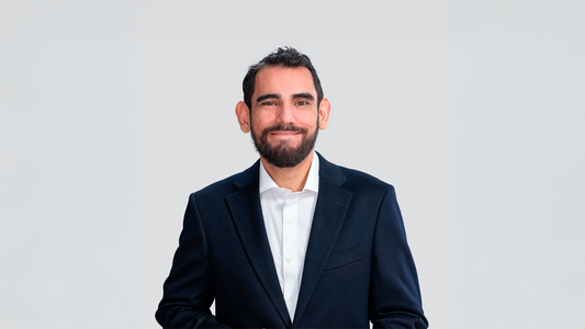 Neurólogo Dr. Eduardo Vásquez Saldía